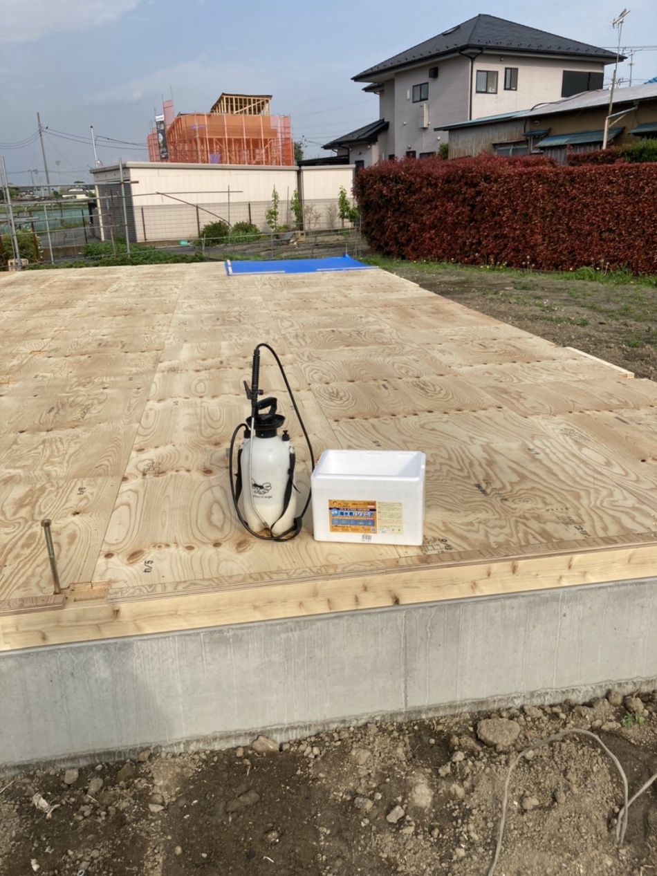 埼玉県三郷市U様邸注文住宅新築工事は土台引きを行いました。