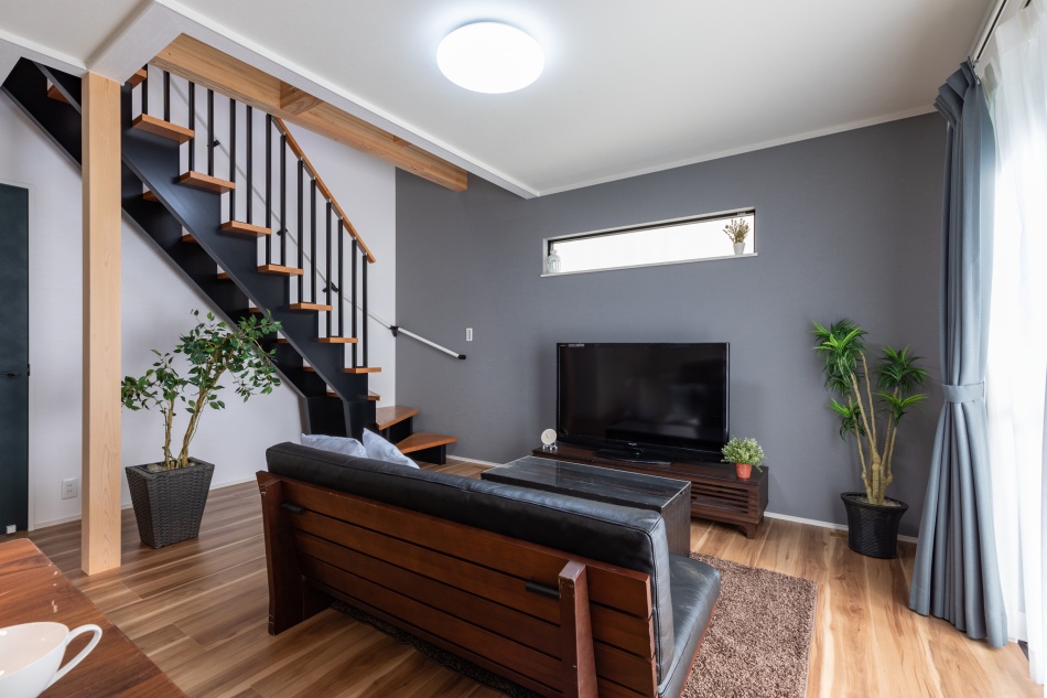 埼玉県三郷市E様邸注文住宅「見せ梁と吹抜けの明るい住宅」