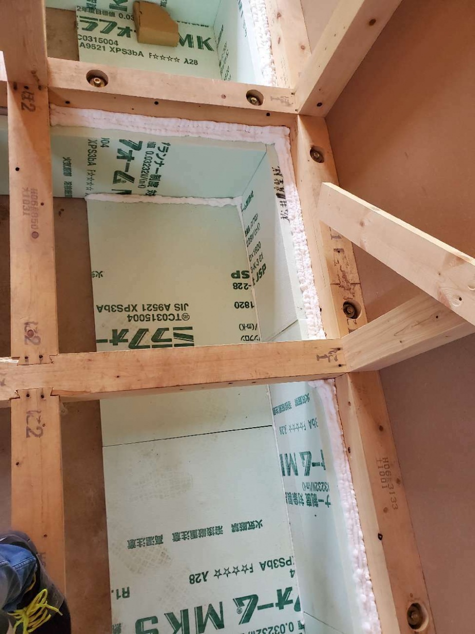 東京都足立区T様邸注文住宅新築工事は気密基礎工事を行っています。