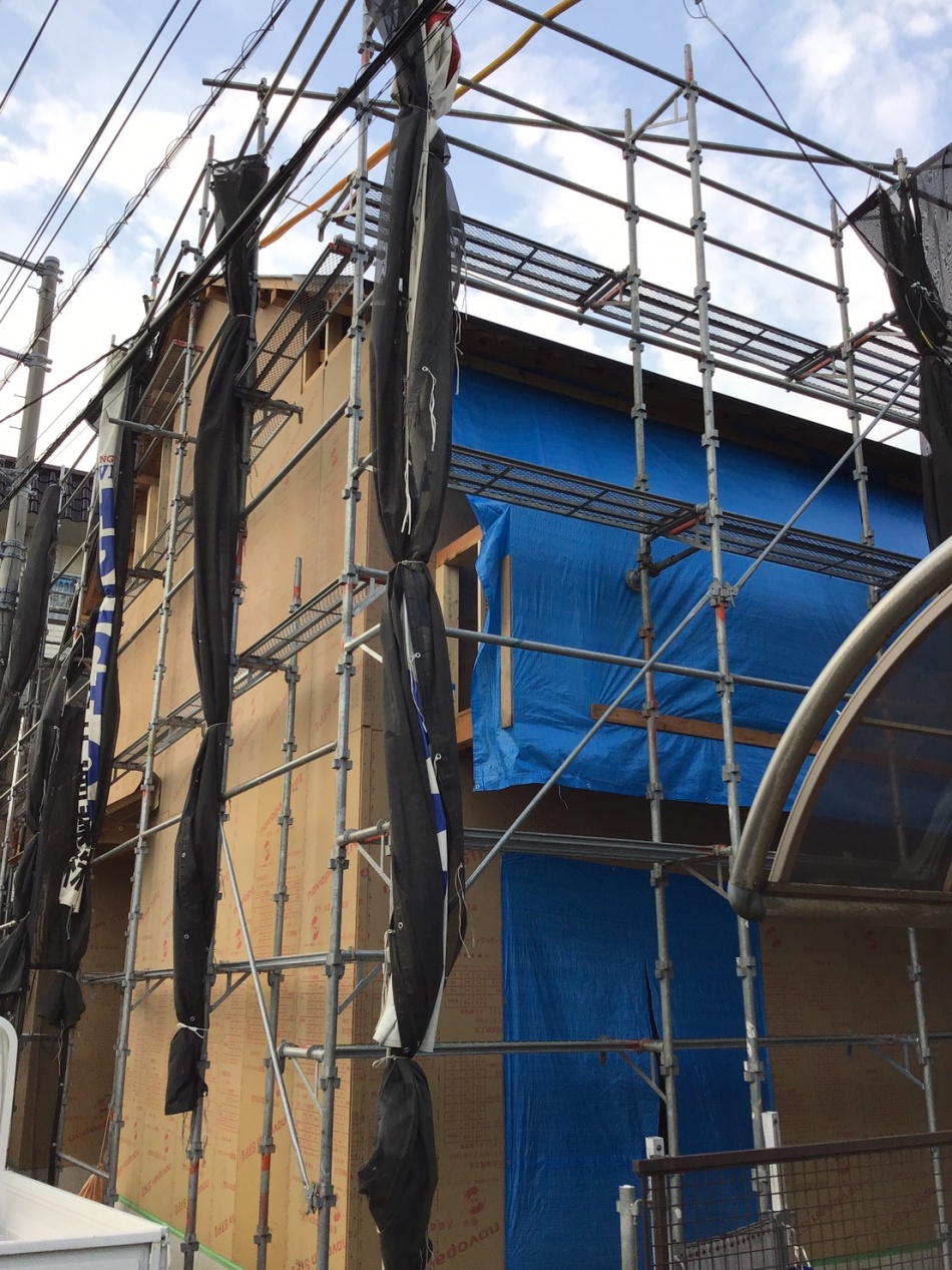 現場台風養生を行いました。松井産業