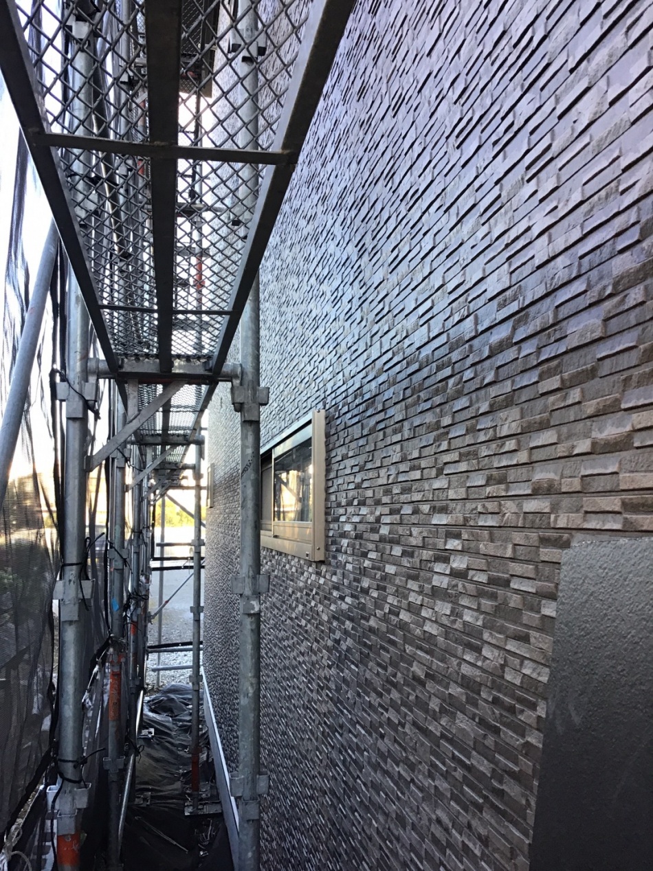 【埼玉県三郷市】K様邸ガレージハウス新築工事は外壁サイデイング張り工事です。