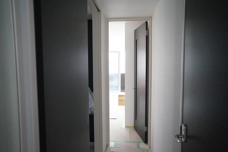 【東京都足立区】T様賃貸マンション内部クロス工事が完了し水回り機器も設置。松井産業株式会社 イシンホーム三郷店