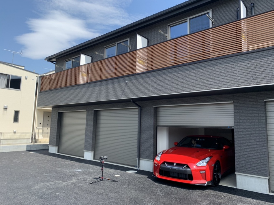 ガレージハウスが人気があります。