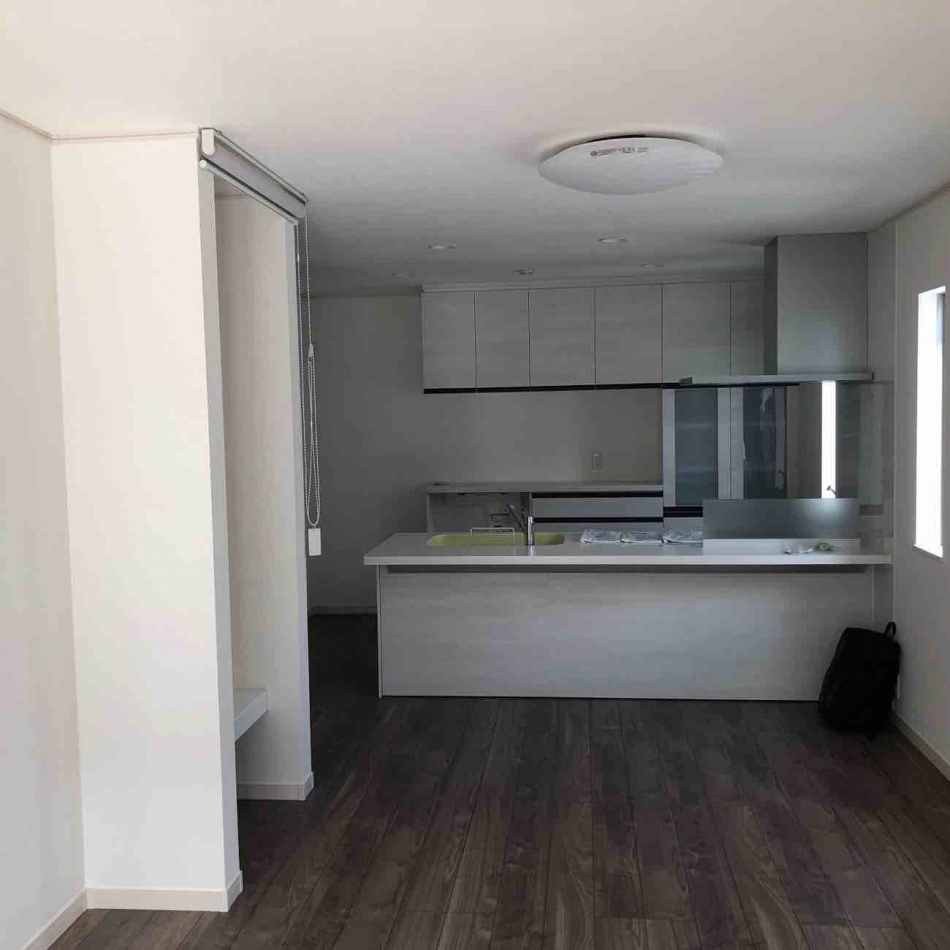 埼玉県三郷市S様邸注文住宅新築工事は内装工事クリーニング工事が完了しました。