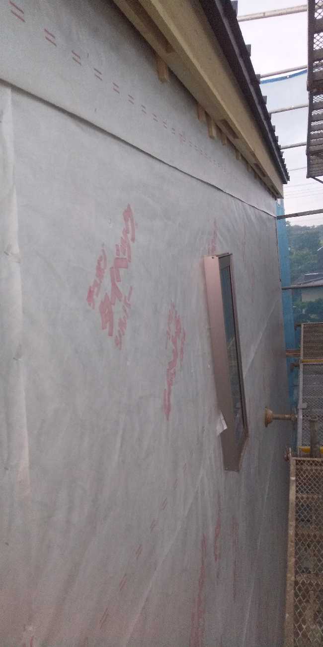 【埼玉県三郷市】Y様邸新築工事はタイベックシルバー施工、防水チェックを行いました。