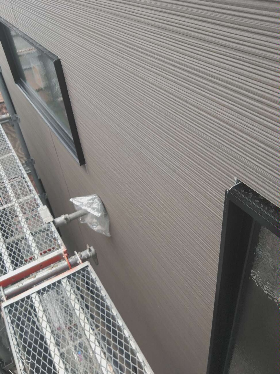 埼玉県三郷市Y様邸注文住宅新築工事はサイデイング工事を行いました。