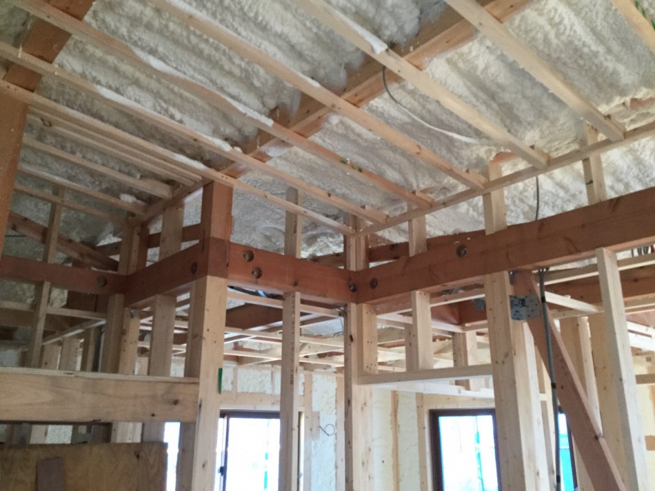 【埼玉県三郷市】Y様邸は吹付け断熱工事を施工しています。松井産業 イシンホーム三郷店