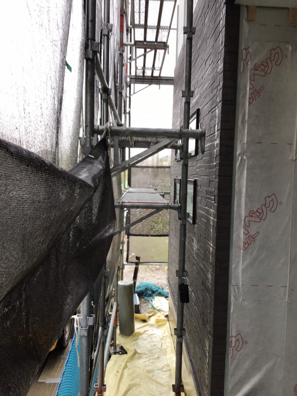 三郷市K様邸は外壁サイデイング工事を行っています。