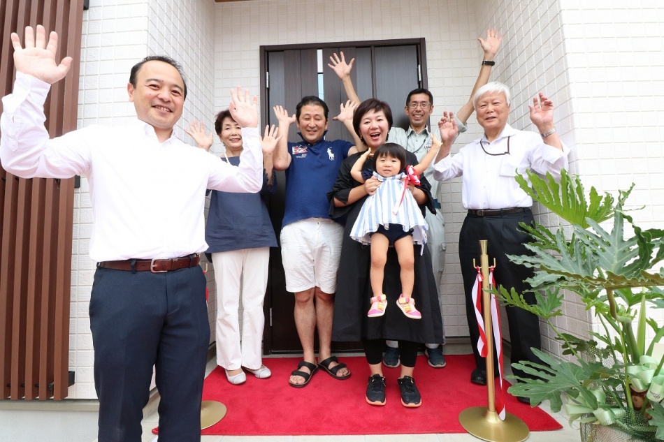 三郷市M様邸のお引渡しでした。松井産業