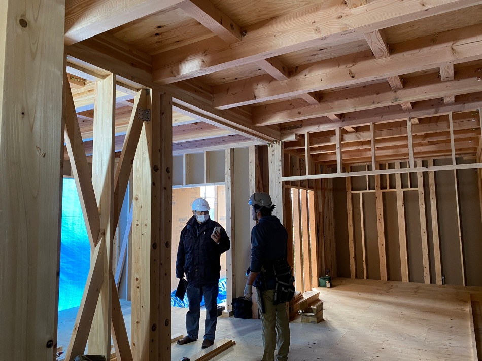 埼玉県八潮市S様邸注文住宅新築工事は社内金物検査を行いました。