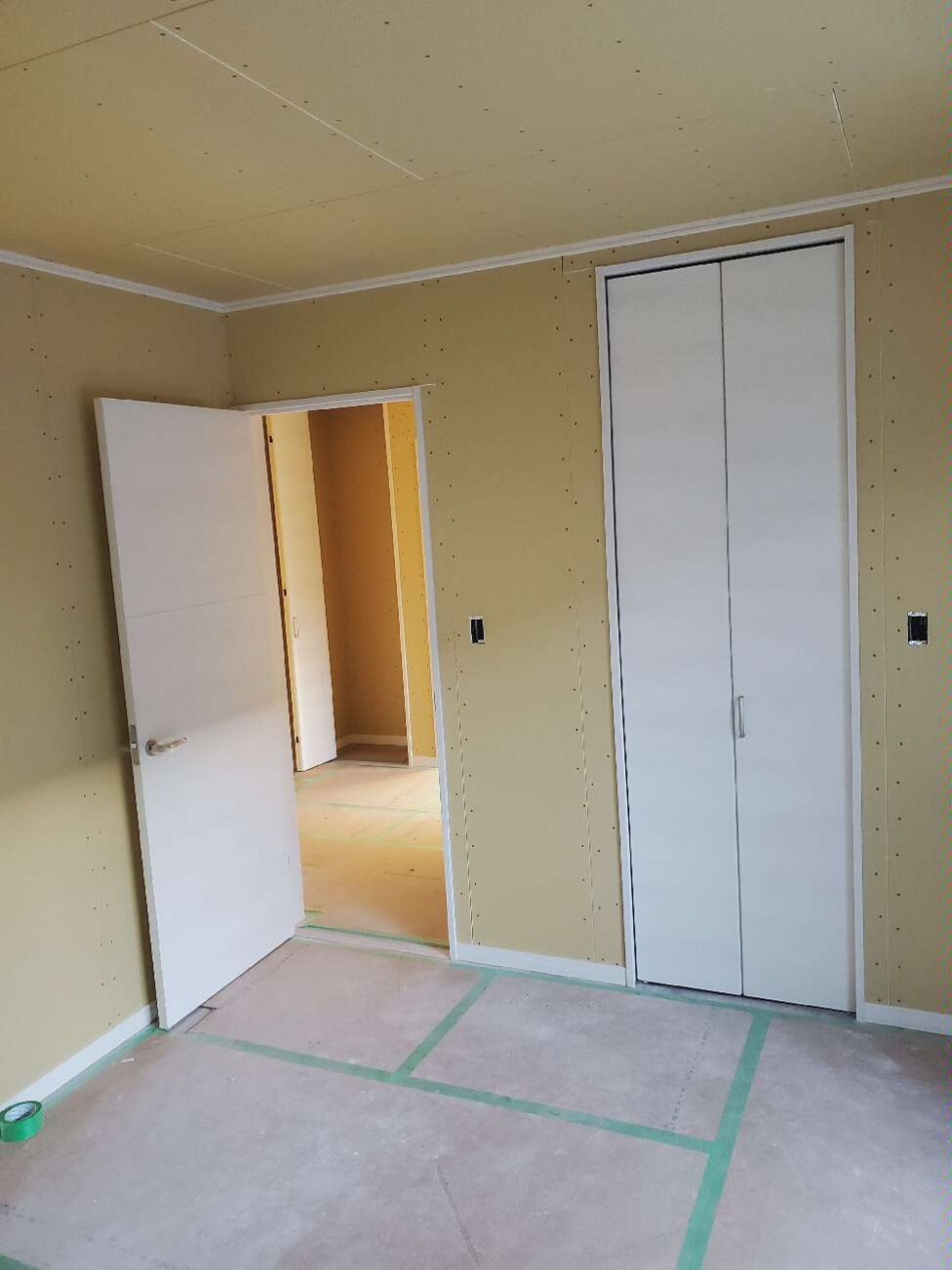 埼玉県三郷市K様邸注文住宅新築工事ガレージハウスは木工事完了しました。