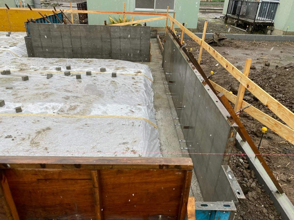 埼玉県三郷市T様邸注文住宅新築工事は基礎工事を行っています。