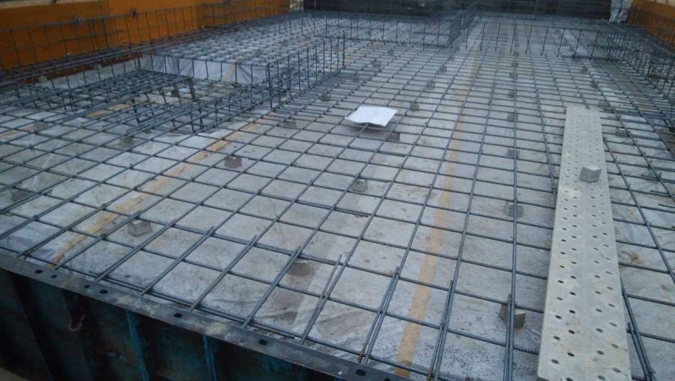 埼玉県三郷市T様邸注文住宅新築工事は基礎配筋工事を行いました。