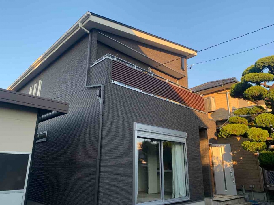 【東京都足立区】S様邸注文住宅新築工事は足場が外れて外観がわかるようになりました。