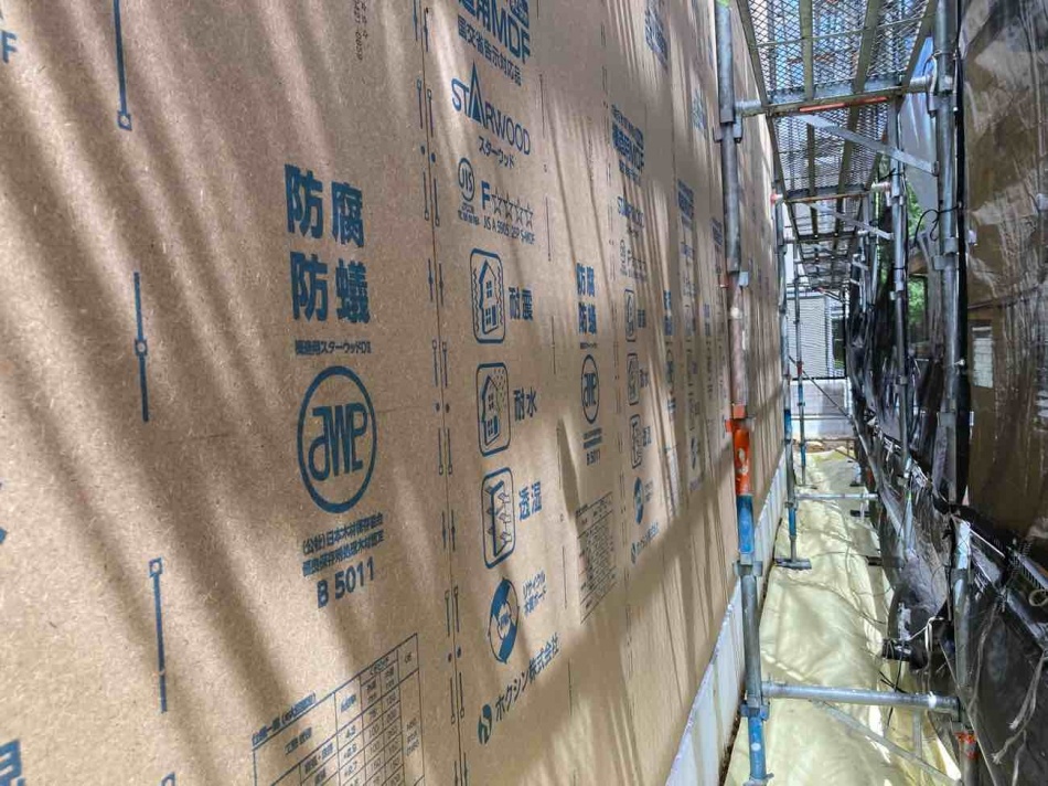 【埼玉県三郷市】I様邸注文住宅新築工事は外周部パネルを施工しました。