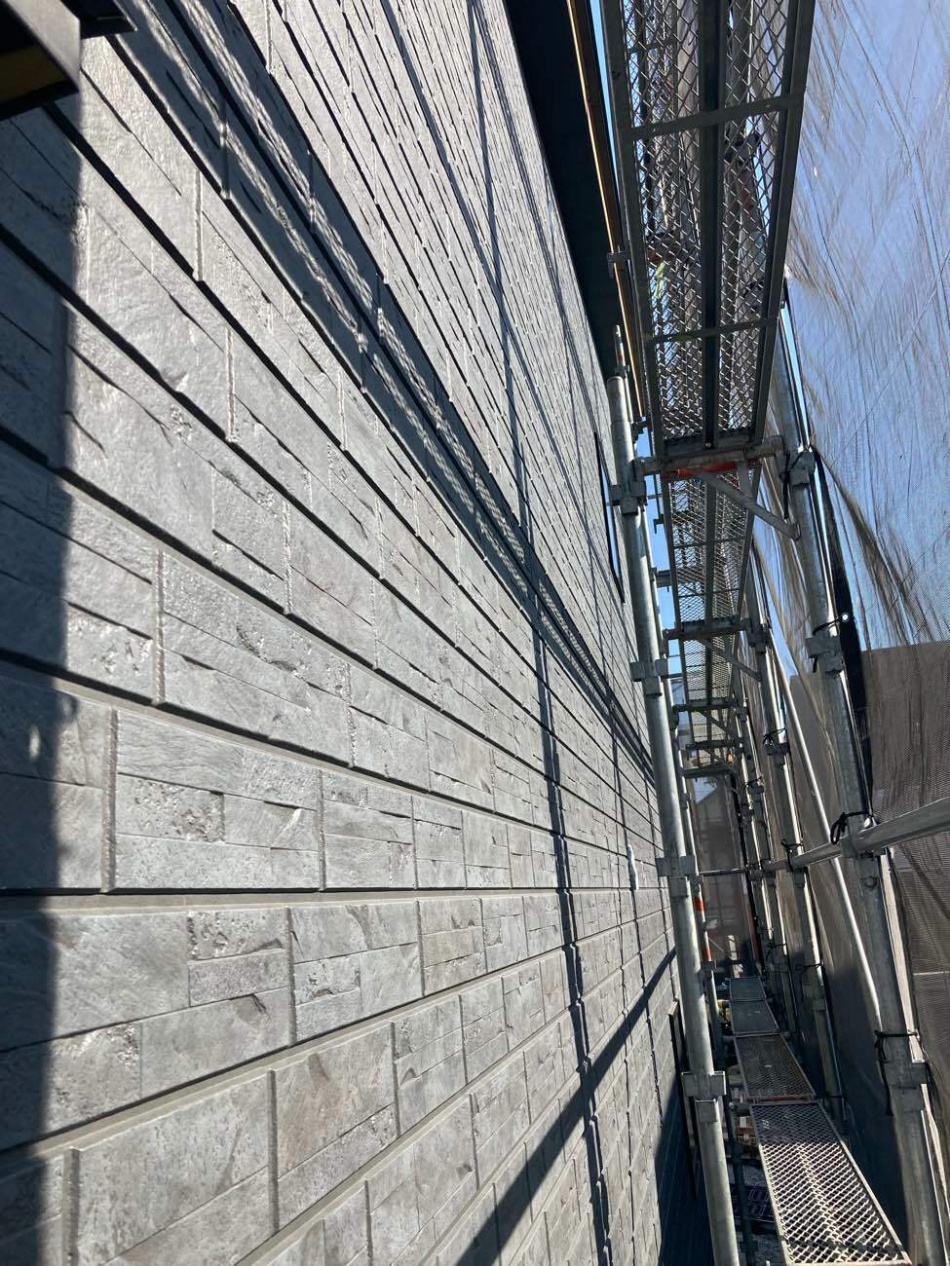 埼玉県吉川市M様賃貸住宅新築工事は外壁サイデイング工事を行っています。