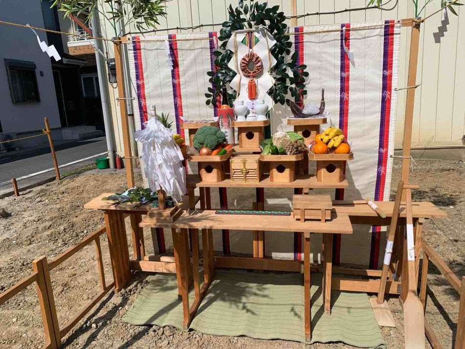 埼玉県三郷市H様邸建替え注文住宅新築工事は地鎮祭を行いました。