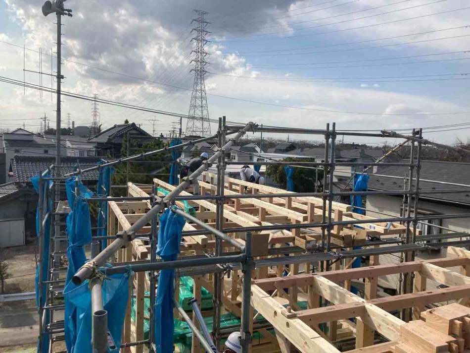 埼玉県三郷市A様戸建て賃貸住宅新築工事は上棟建て方を行いました。