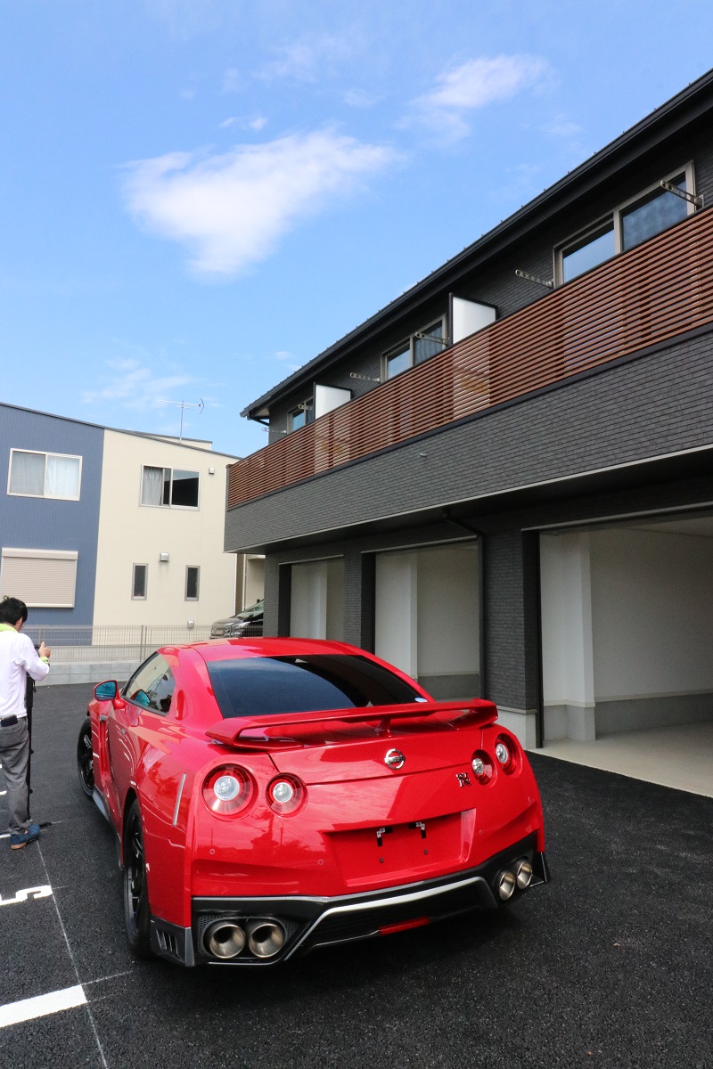 吉川市のガレージハウス「ケーズベース」