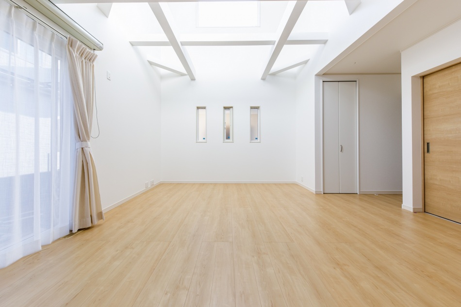 【千葉県松戸市】S様邸注文住宅新築工事「吹き抜けとリビングが空間をつなぐモダンの家」