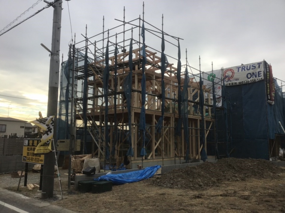 【吉川市】イシンタウンF号棟M様邸が上棟しました。