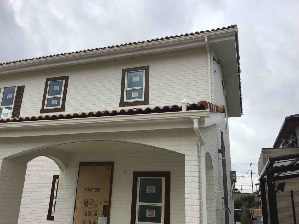 埼玉県越谷市S様邸注文住宅新築工事は足場は外れ外観がわかるようになりました。