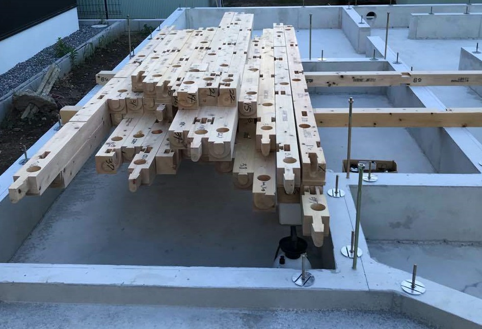 埼玉県三郷市T様邸注文住宅新築工事は土台引きを行います。