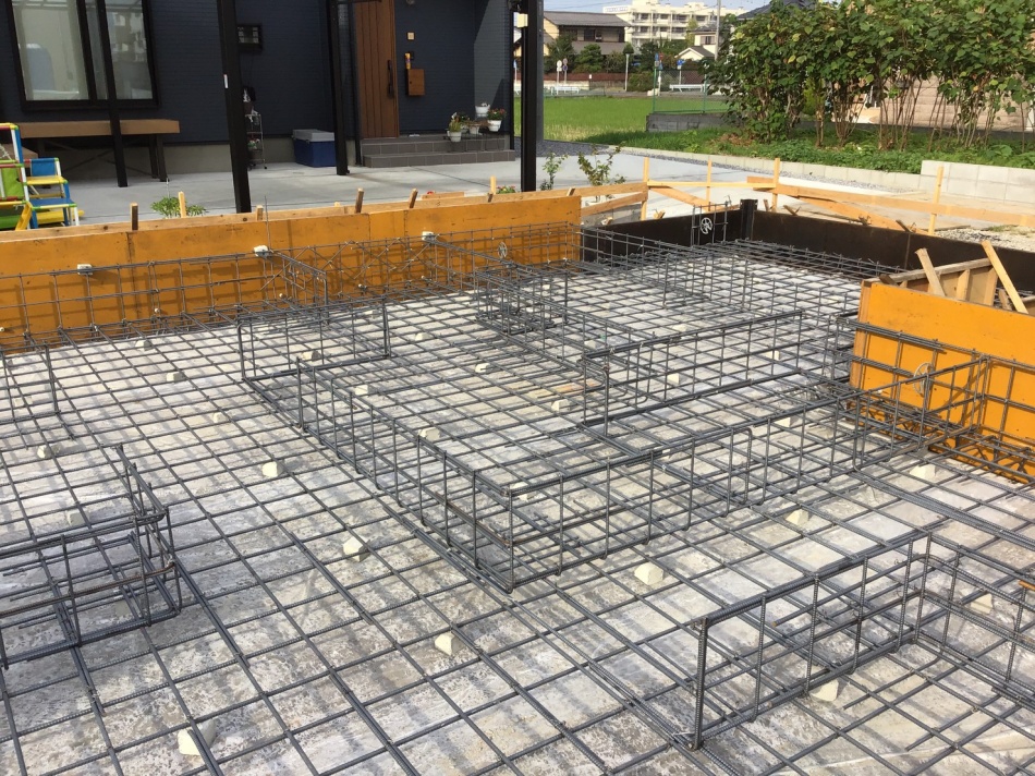 【埼玉県越谷市】S様邸は基礎鉄筋組を行いました。