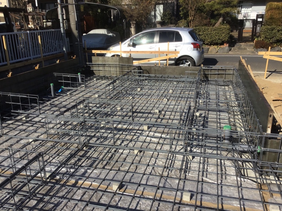 埼玉県吉川市U様邸注文住宅新築工事は基礎配筋工事です。
