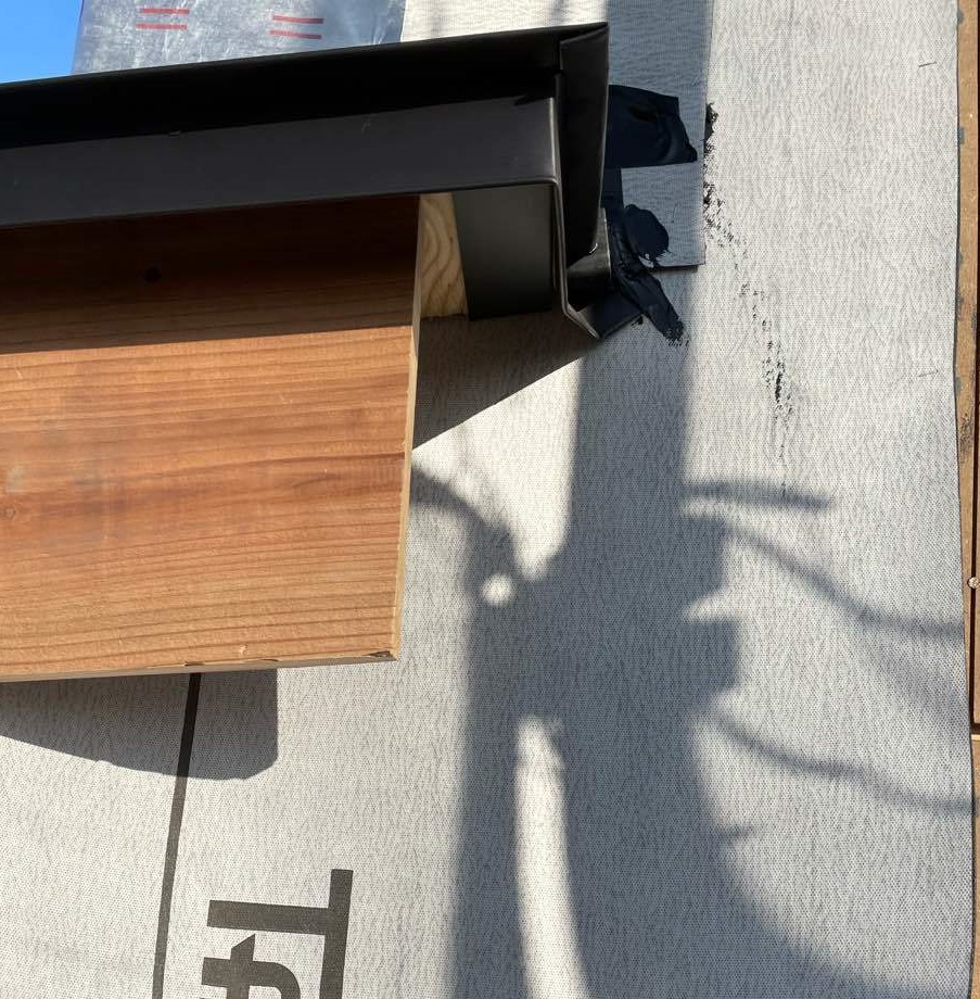 【埼玉県吉川市】I様邸注文住宅新築工事はタイベックシルバーの施工を行いました。