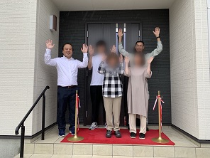 足立区S様邸2世帯住宅はお引渡しとなりました。