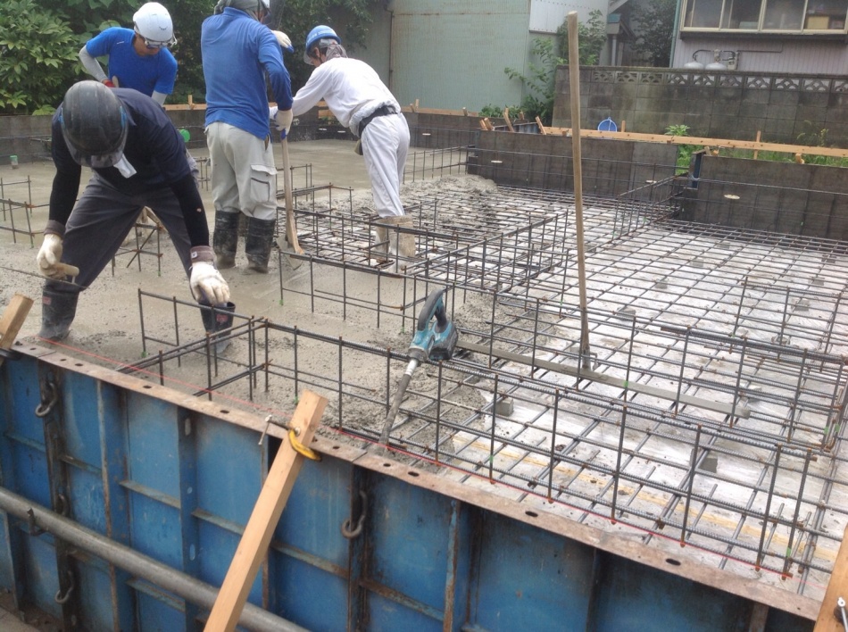 【埼玉県三郷市】I様邸は基礎工事ベースコンクリート打設を行いました。松井産業 イシンホーム三郷店