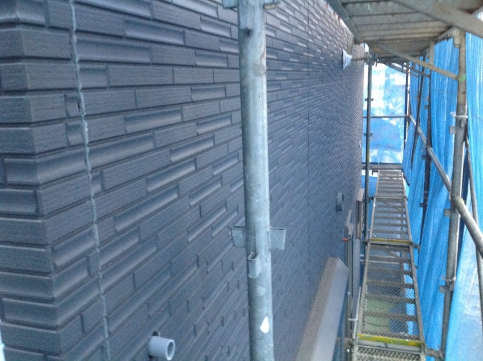 【埼玉県三郷市】N様邸「高性能で省エネを実現した予算オーバーのないデザイン住宅」は外壁工事が進んでいます。松井産業株式会社 イシンホーム三郷店