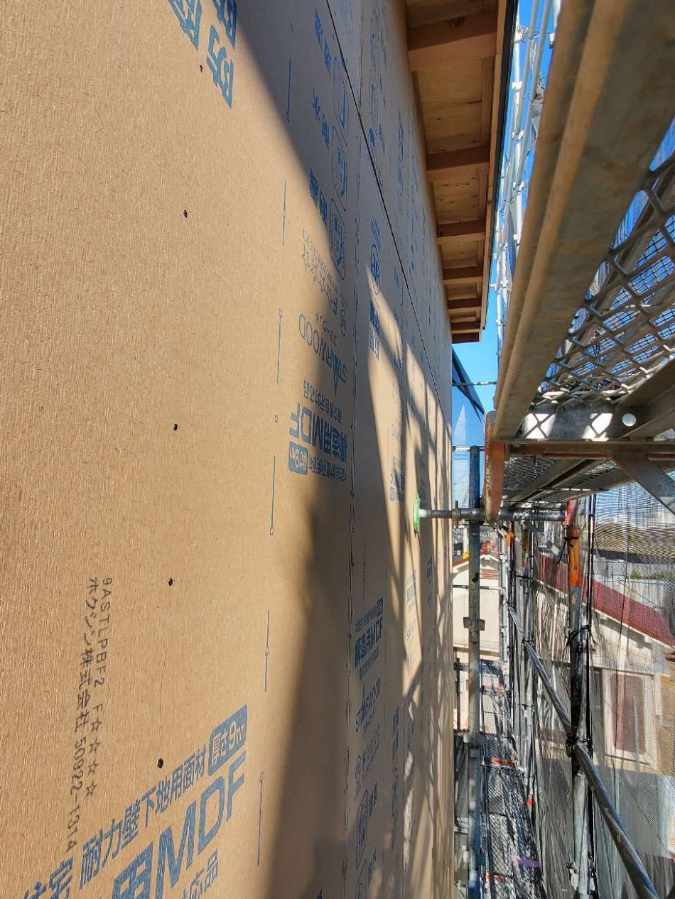 埼玉県八潮市S様邸注文住宅新築工事は外周部パネルを施工しました。