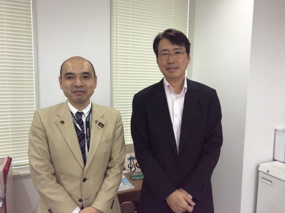 【吉川市】お客様と記念撮影を撮らせていただきました。