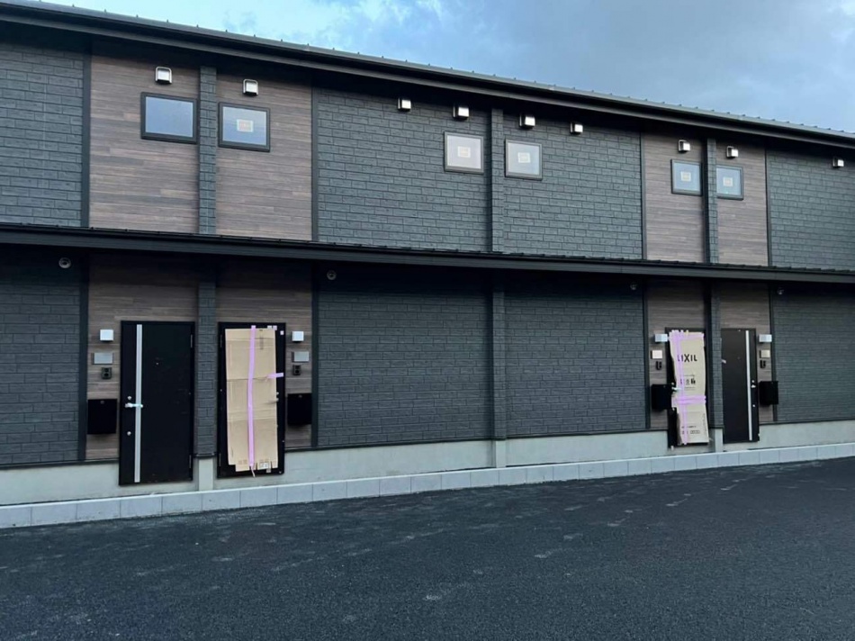 埼玉県吉川市M様邸賃貸住宅新築工事は外構工事が完了しました。