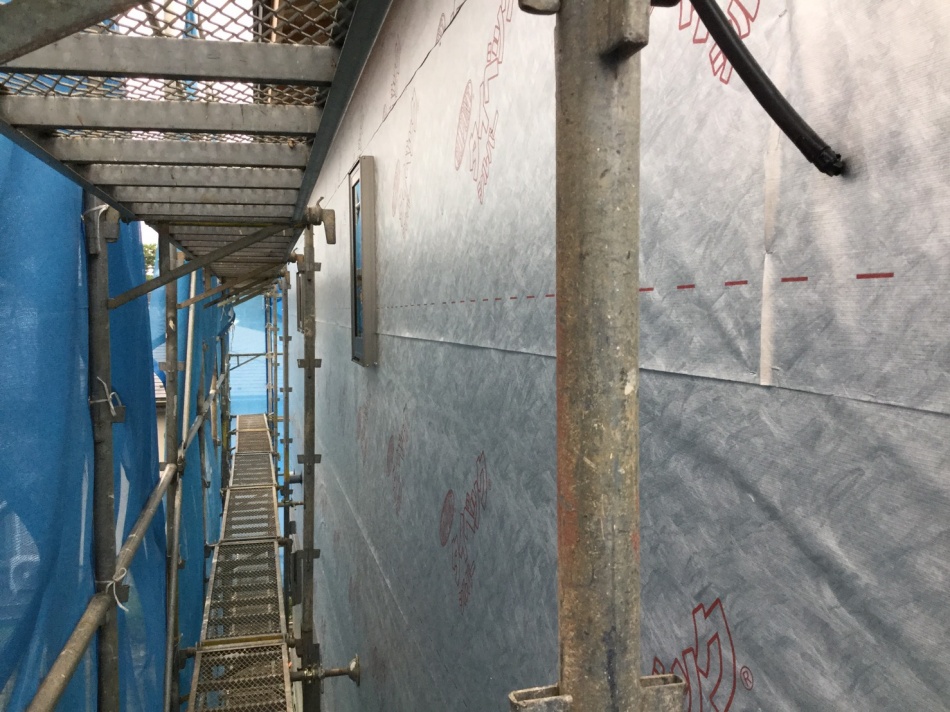 【埼玉県三郷市】I様邸「家事時間を1/2にする家事ラク設計で夏涼しく冬あたたかい高性能な省エネ住宅」はタイベックシルバーを施工いたしました。