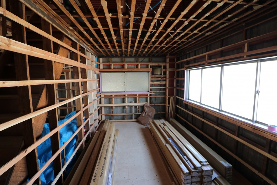 三郷市I様邸フルリフォーム現場です。松井産業