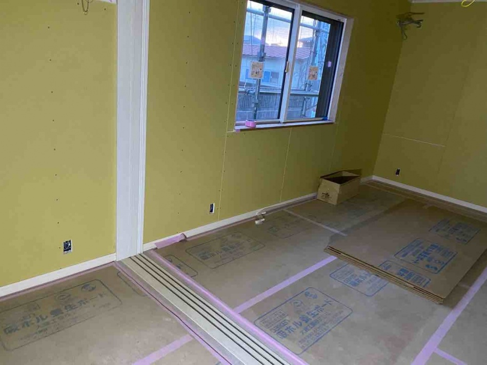 【埼玉県三郷市】N様邸注文住宅新築工事はボード張り工事、電気工事を行いました。