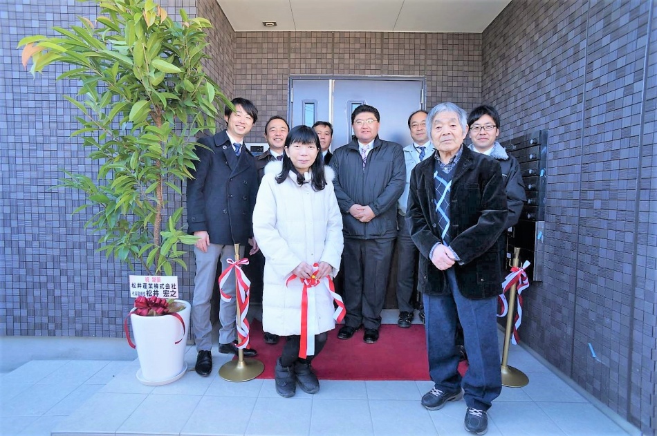 足立区H様賃貸マンションのお引渡しでした。松井産業