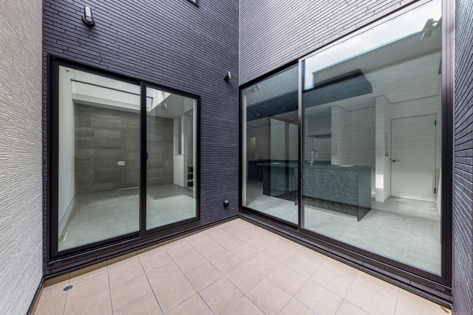 埼玉県三郷市T様邸注文住宅新築工事コートハウスはお引渡し間近です。