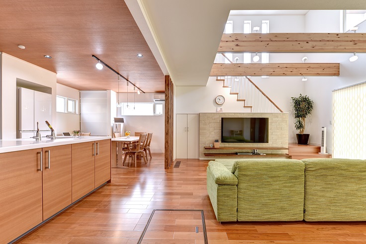 「実際に建てたOBのお客様のお家見学会」です。三郷市 M様邸