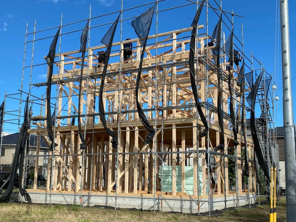 埼玉県吉川市T様邸注文住宅新築工事は上棟しました。