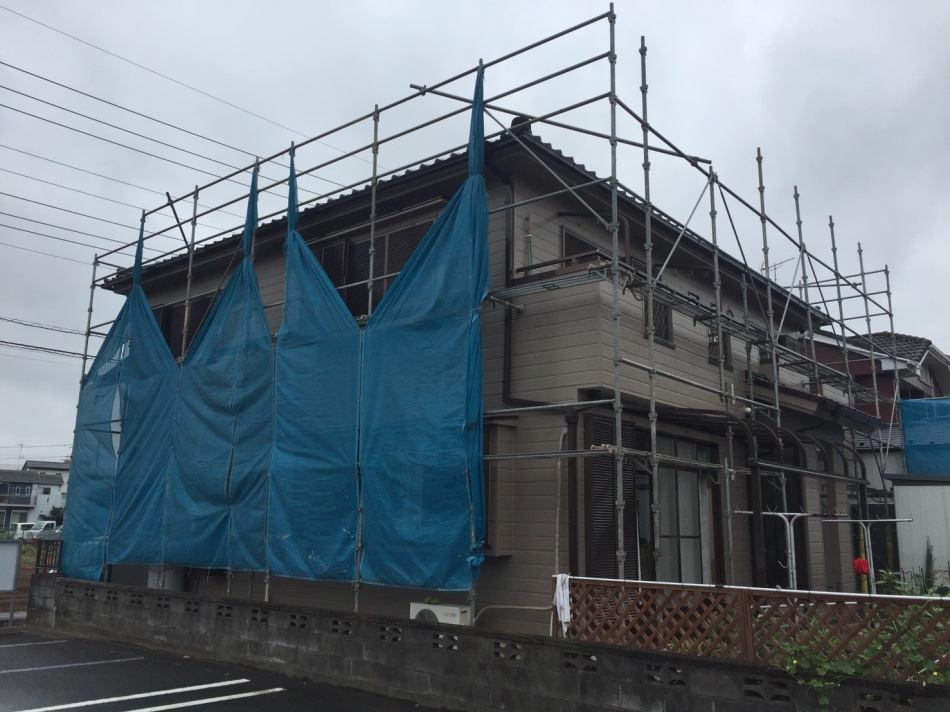 台風接近により台風養生しました。