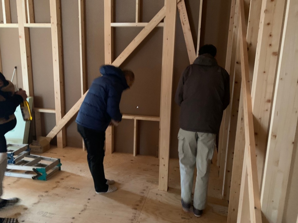 埼玉県吉川市Y様邸注文住宅新築工事は上棟後のお清めを行いました。