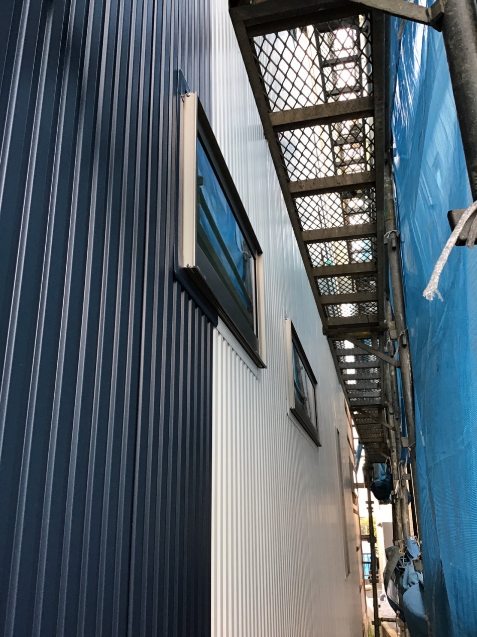 【埼玉県八潮市】O様邸注文住宅新築工事は外装工事と内部工事を行っています。