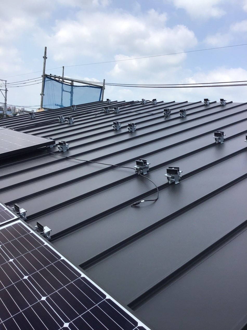 【埼玉県八潮市】O様邸は太陽光パネル設置工事を行いました。