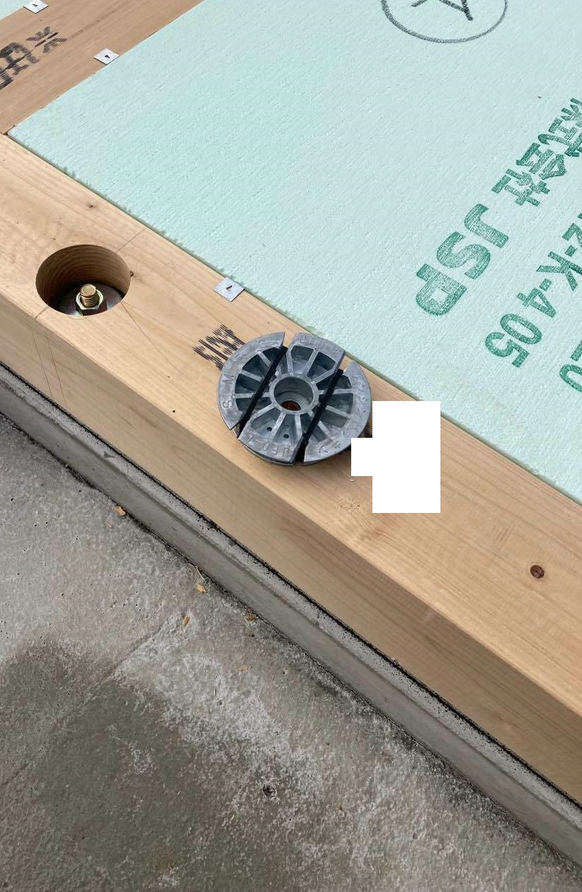 東京都足立区S様邸注文住宅新築工事は減震金物を取り付けました。