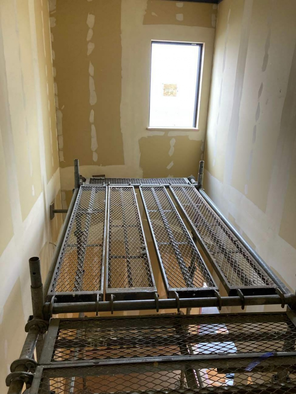 埼玉県久喜市T様邸注文住宅新築工事はクロス工事を行いました。