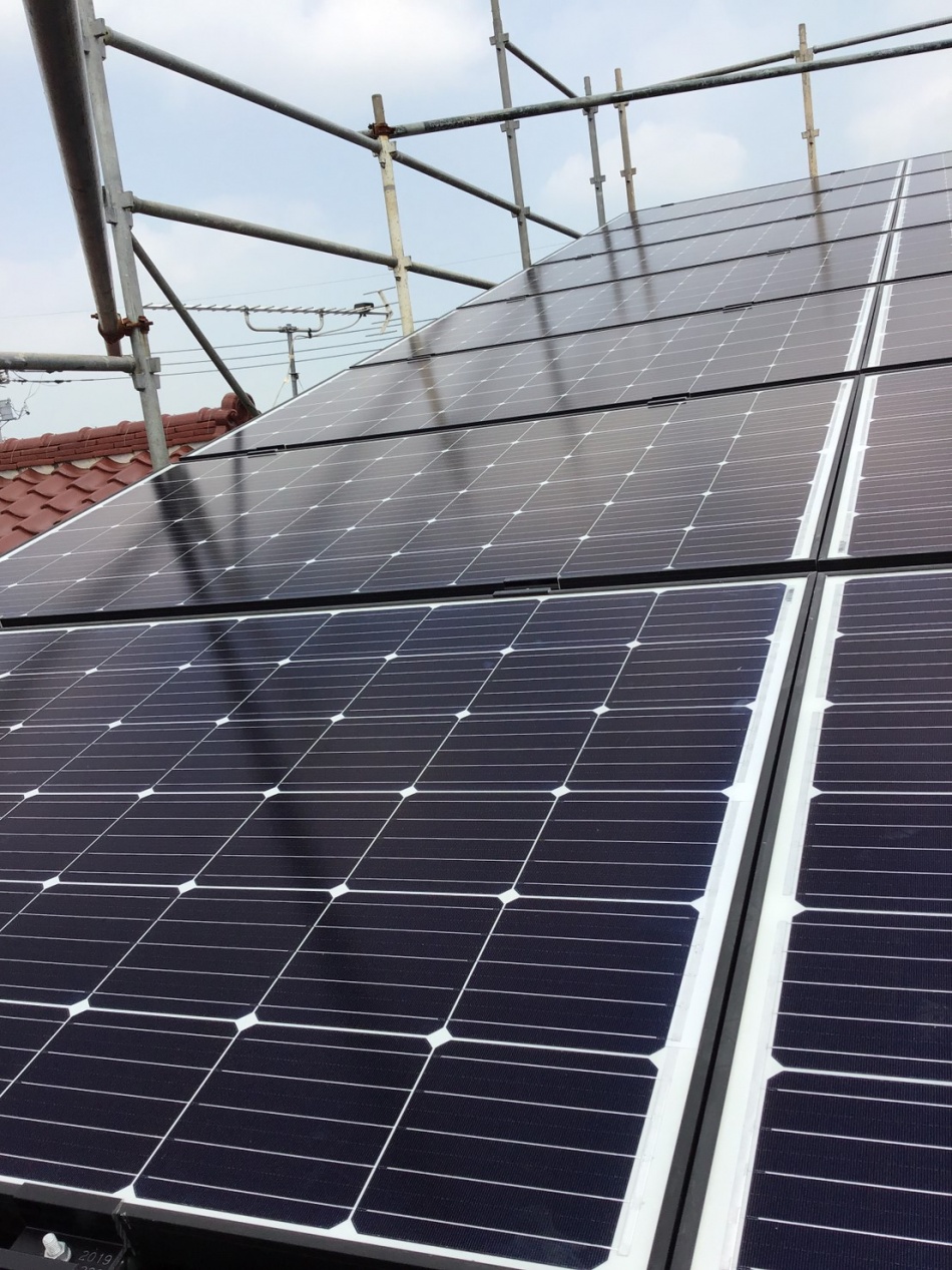 三郷市T様邸は太陽光パネル10.85kWを設置しました。